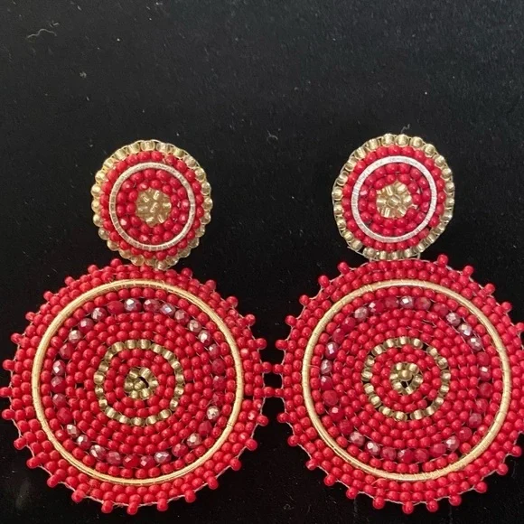 Gorgeous Seed Bead Earrings - Picture 2 of 3